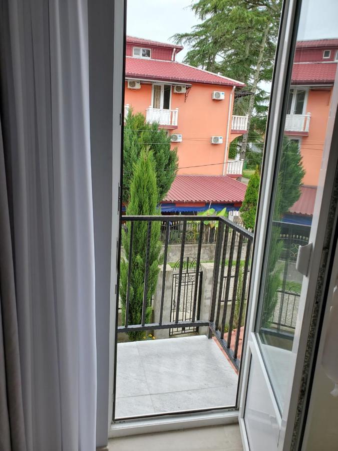 Maka Bed & Breakfast Ureki Bagian luar foto